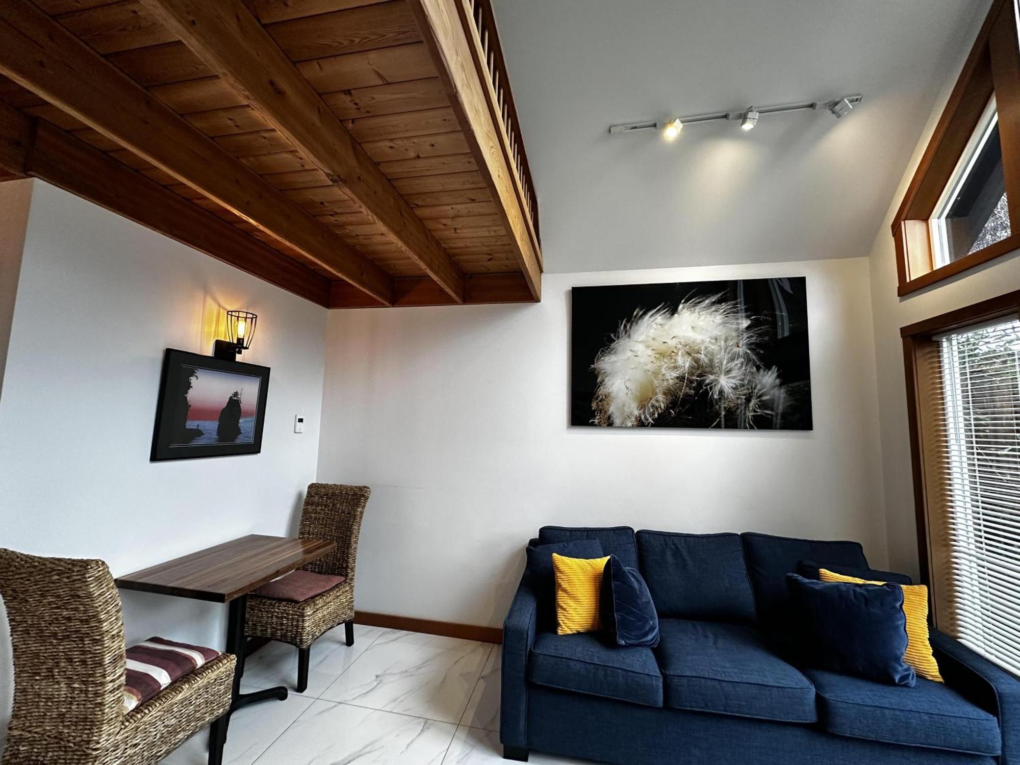 Holiday home Private Oceanfront And Hot Tub! - Gww